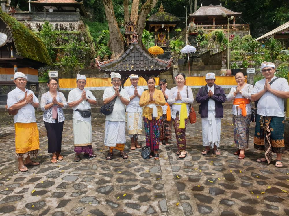 Tirta Yatra (PURA TAP SAI & PURA BESAKIH)