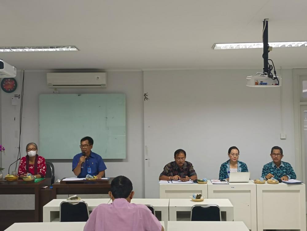 Audit Mutu Internal (AMI) Pada Program Pascasarjana Universitas Warmadewa Tahun 2022 (Hari ke-1)